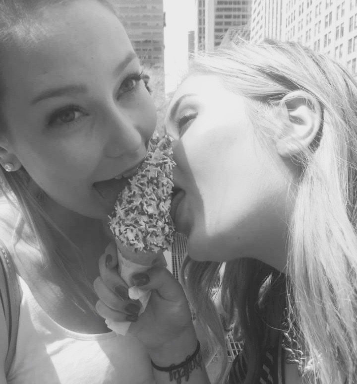 12286090_10156196823175507_1247101570_n (1).jpg