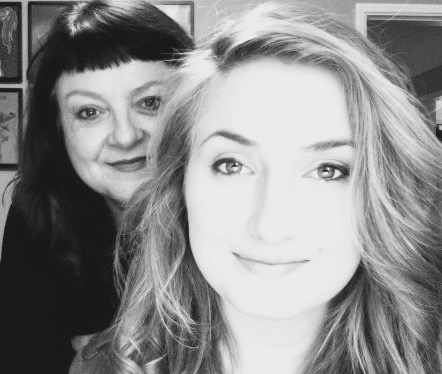 69787_472353396643_2979839_n (1)